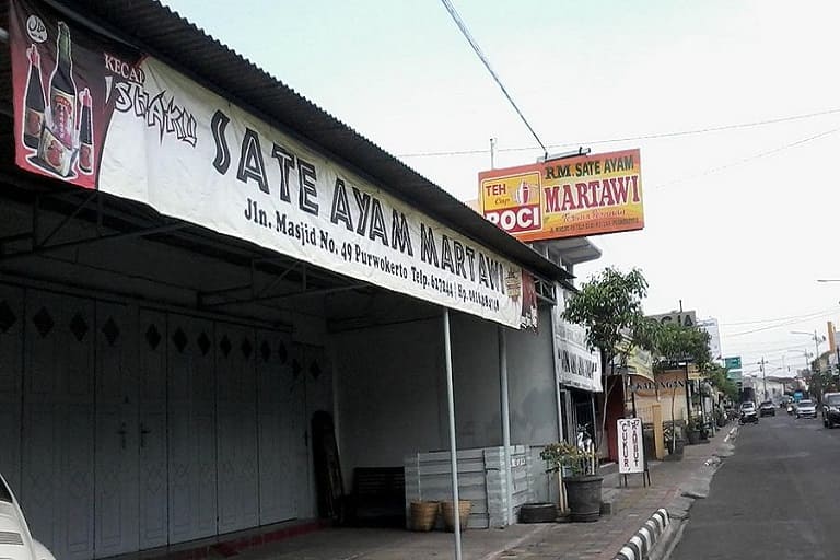 The Secret Flavor of Bumiayu Warung That Makes Cilacap Taste Sweeter